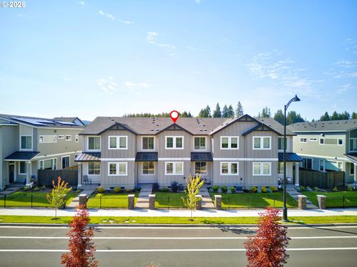 7004 Se Butternut Creek Pkwy, Hillsboro, OR, 97123-3987 | Card Image