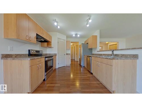 11712 13 Ave Sw, Edmonton, AB, T6W0C1 | Card Image