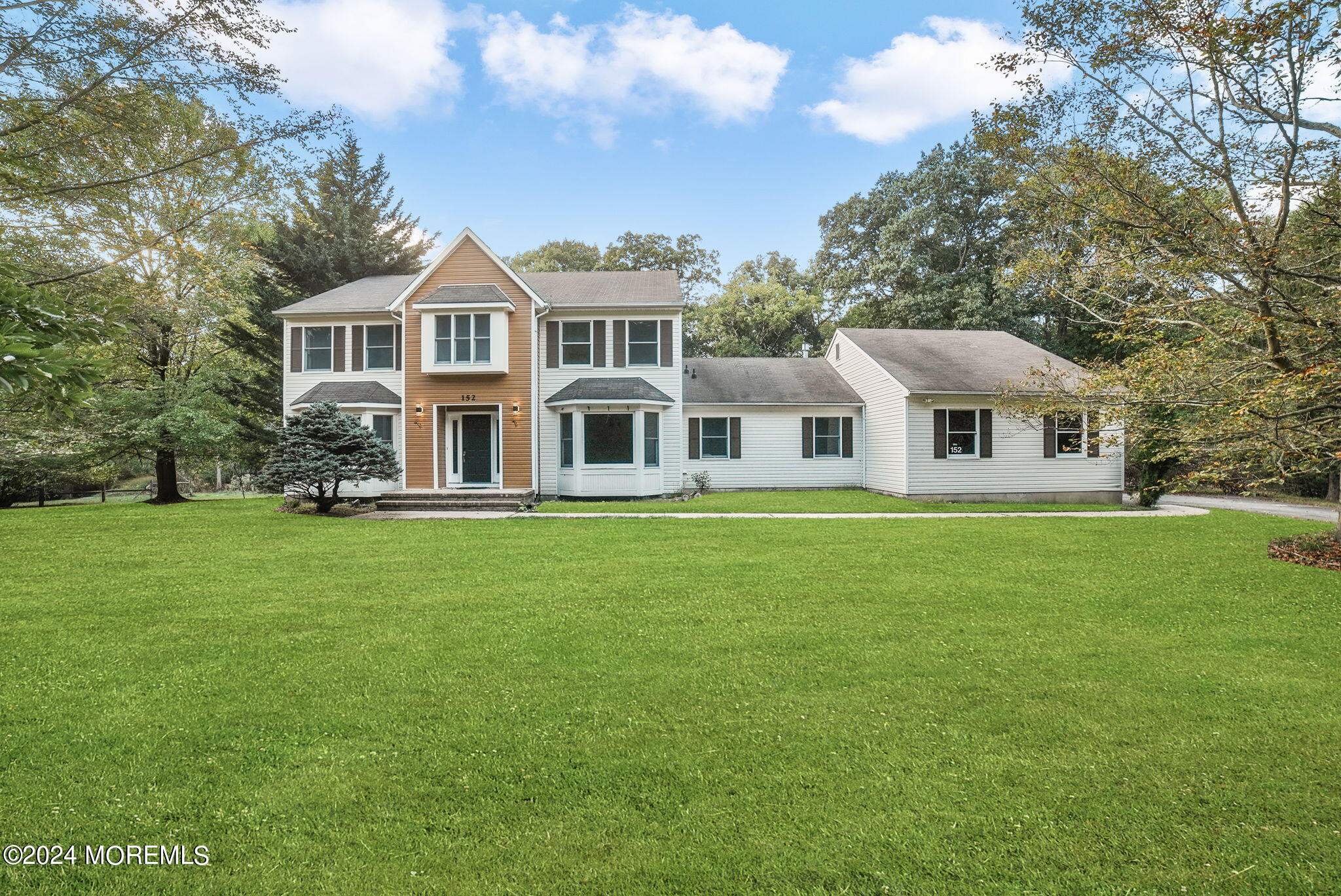 Deer Path Ln, Freehold, NJ 07728