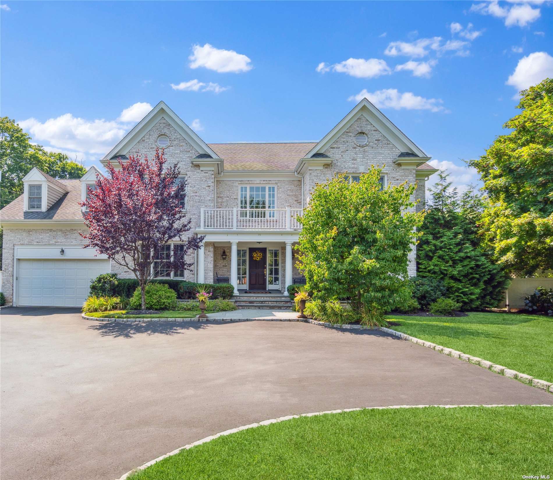 Red Spring Ln, Glen Cove, NY 11542