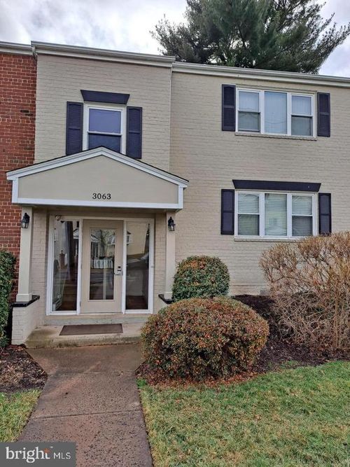 102-3063 Patrick Henry Dr, FALLS CHURCH, VA, 22044-2502 | Card Image