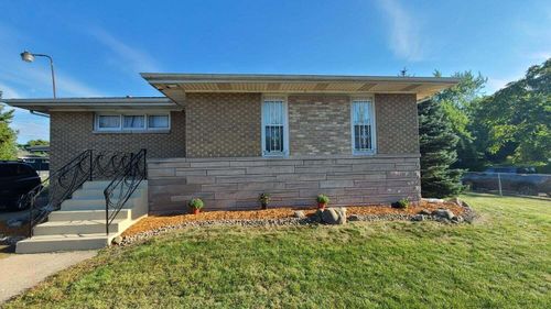 2701 Madison St, Gary, IN, 46407-4052 | Card Image