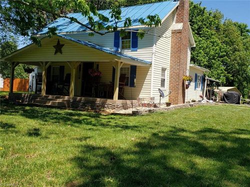 6937 Nc 66 Hwy S, King, NC, 27021-8793 | Card Image