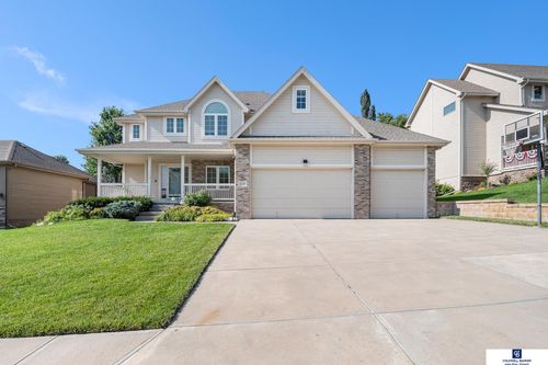 17316 Madison St, Omaha, NE, 68135-3247 | Card Image