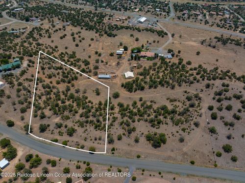 170 W Grandview Rd, Capitan, NM, 88316-5042 | Card Image