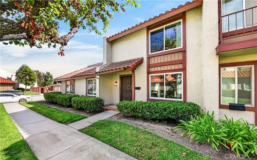 4810 Daroca Way, Buena Park, CA, 90621-1111 | Card Image