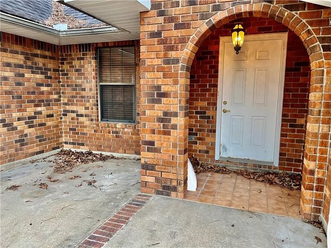 Front entrance | Image 10