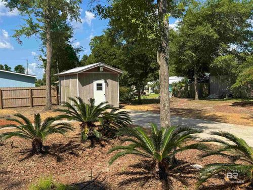 1697 Santa Cruz Dr, Lillian, AL, 36549-5205 | Card Image