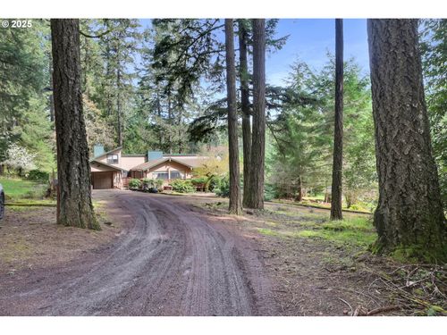 24703 W Demming Rd, Elmira, OR, 97437-9621 | Card Image