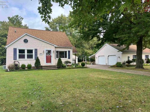3011 Boos Rd, Huron, OH, 44839-2031 | Card Image