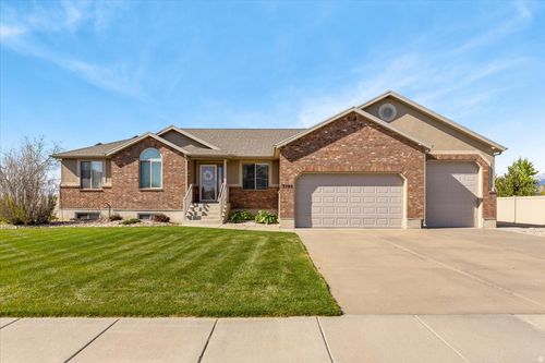 3792 W 2200 S, Taylor, UT, 84401-5611 | Card Image