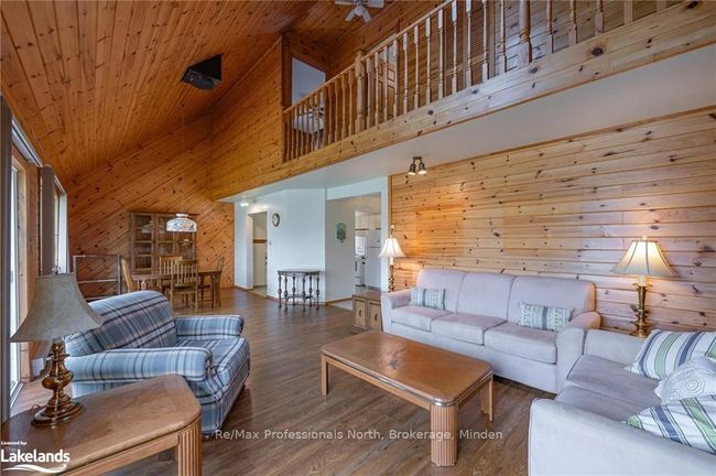 1070 Glamorgan Rd, House other with 3 bedrooms, 2 bathrooms and 4 parking in Gooderham ON | Image 13