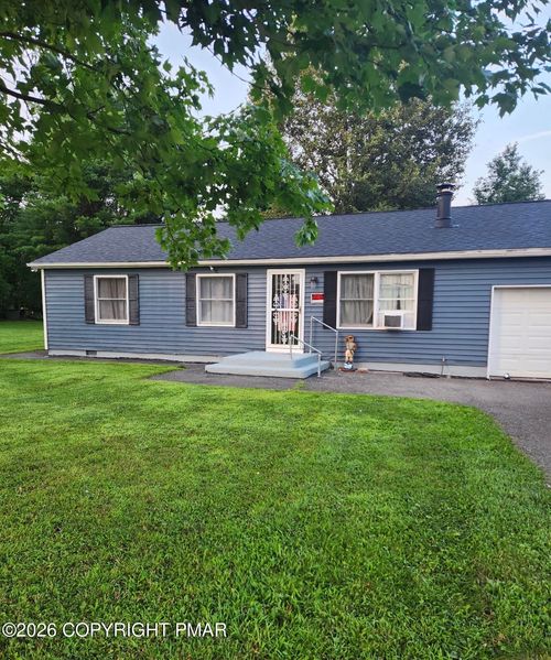 36 Leslie Ln, Jim Thorpe, PA, 18229-2702 | Card Image
