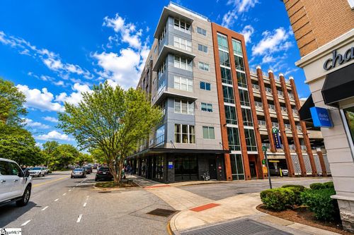 apt-32-100 E Washington St, Greenville, SC, 29601-2760 | Card Image