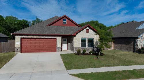 405 Titus Dr, Springtown, TX, 76082-2339 | Card Image