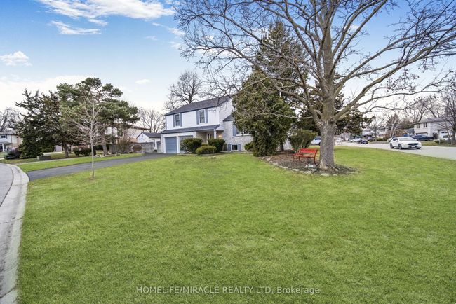 38 River View Dr, House other with 4 bedrooms, 3 bathrooms and 4 parking in Brampton ON | Image 43