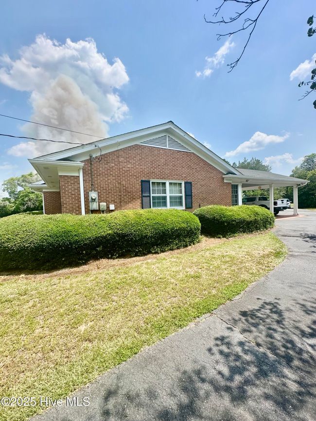 109 Conway Rd, House other with 3 bedrooms, 2 bathrooms and null parking in Fair Bluff NC | Image 4