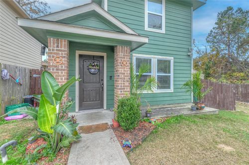 16701 E Hammon, Montgomery, TX, 77316-6720 | Card Image