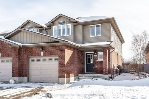 127 Maxwell St, Saint Marys, ON, N4X0A2 | Card Image