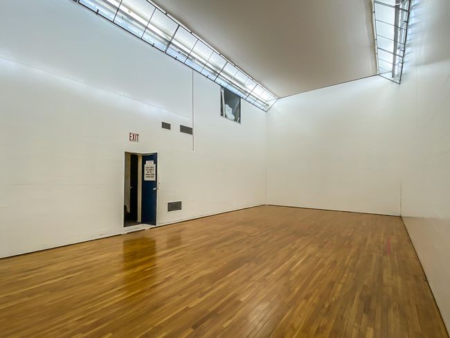 Racketball Court | Image 23