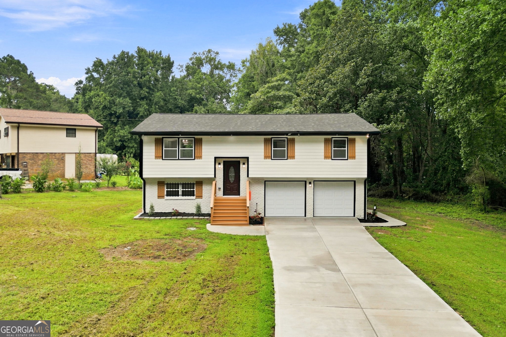 Residential in Lithonia