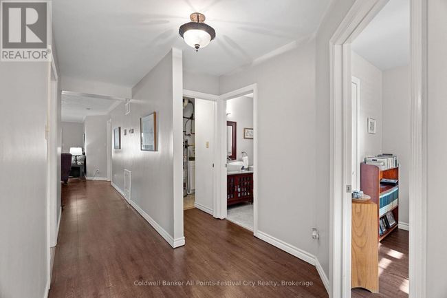 411 Warren St, House other with 2 bedrooms, 2 bathrooms and 3 parking in Goderich ON | Image 7