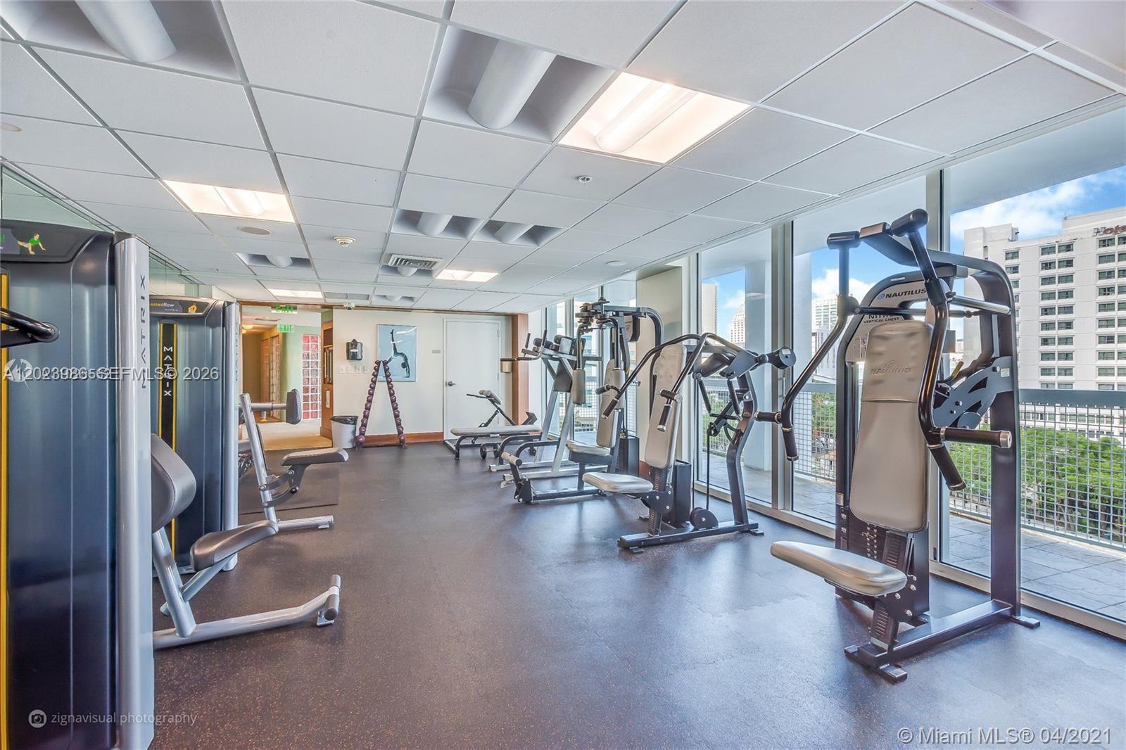 Commercial Lease in Miami 3