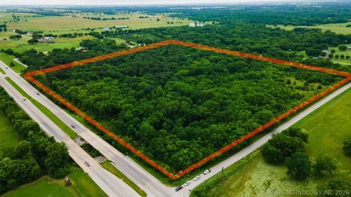 20100 Okmulgee Bee Line Expy, Mounds, OK, 74047 | Card Image
