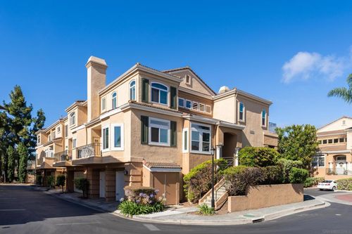 7132 Calabria Ct, San Diego, CA, 92122-5584 | Card Image