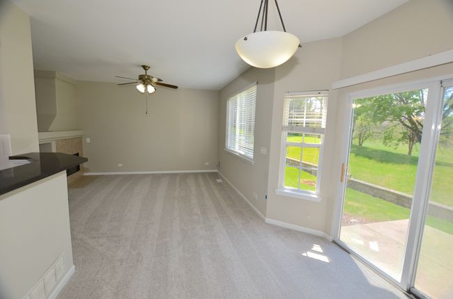 1211 Townes Cir, Townhouse with 3 bedrooms, 4 bathrooms and 2 parking in Aurora IL | Image 15