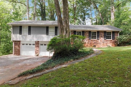 2940 Stonegate Trl, Doraville, GA, 30340-5028 | Card Image