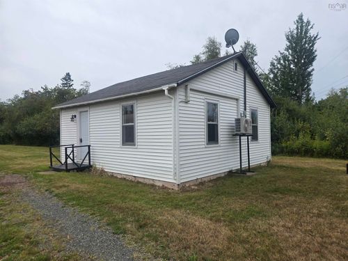 692 Brook Rd, Welsford., NS, B0K1N0 | Card Image