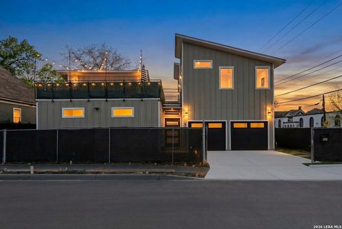 327 Jackson St, San Antonio, TX, 78212-5533 | Card Image