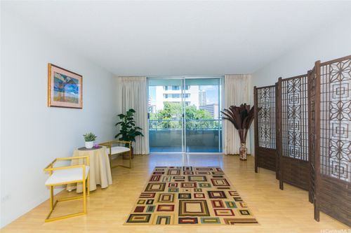 apt-401-2949 Ala Ilima St, Honolulu, HI, 96818-2517 | Card Image