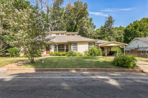 2605 W Azalea Dr, Tyler, TX, 75701-5221 | Card Image