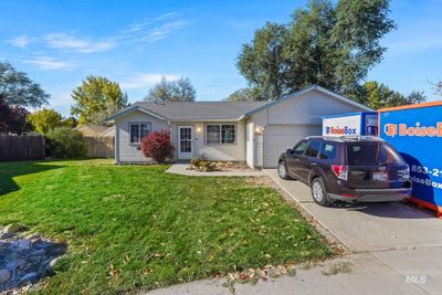 1721 Chicago, House other with 3 bedrooms, 2 bathrooms and 2 parking in Nampa ID | Image 1