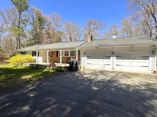 1163 Old Fall River Rd, Dartmouth, MA, 02747-1157 | Card Image