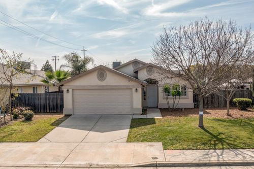 440 Pine Street, Parlier, CA, 93648 | Card Image