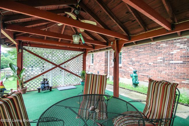1536 Knight Rd, House other with 3 bedrooms, 3 bathrooms and null parking in Louisville KY | Image 32