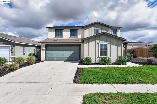 2280 Craig Ct, Los Banos, CA, 93635-2717 | Card Image