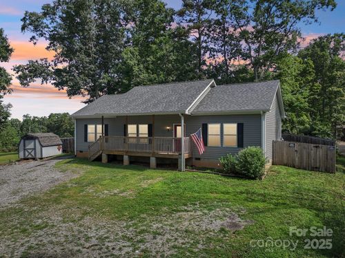 10 Memory Ln, Arden, NC, 28704-9715 | Card Image