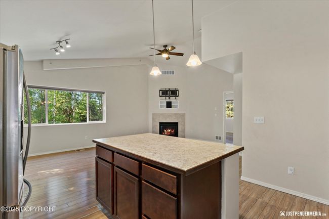 Kitchen | Image 12