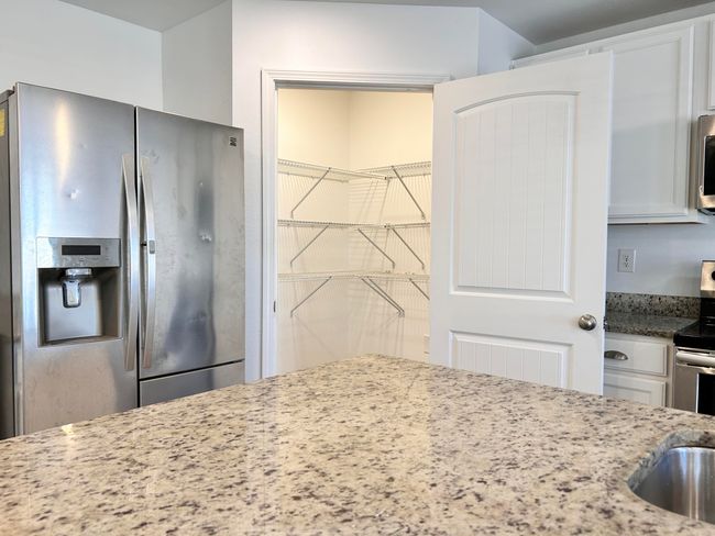 19 Kitchen | Image 20