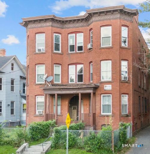 2-w-168 Bond Street, Hartford, CT, 06114 | Card Image