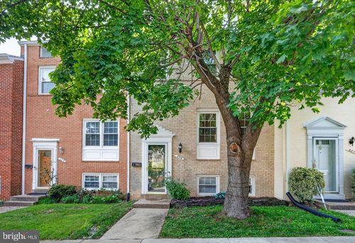 3316 Webley Ct, ANNANDALE, VA, 22003-1147 | Card Image