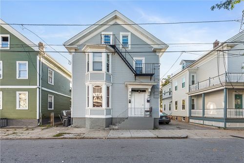 78 Ford St, Providence, RI, 02907-2734 | Card Image