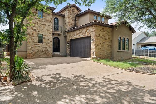 1310 Minnie Dr, Austin, TX, 78732-6068 | Card Image