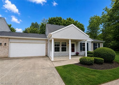 616 N Creek Drive, Painesville, OH, 44077 | Card Image