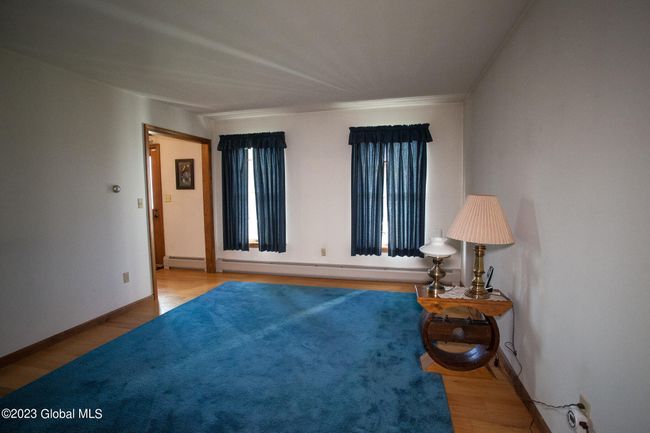 FORMAL LIVING ROOM | Image 36