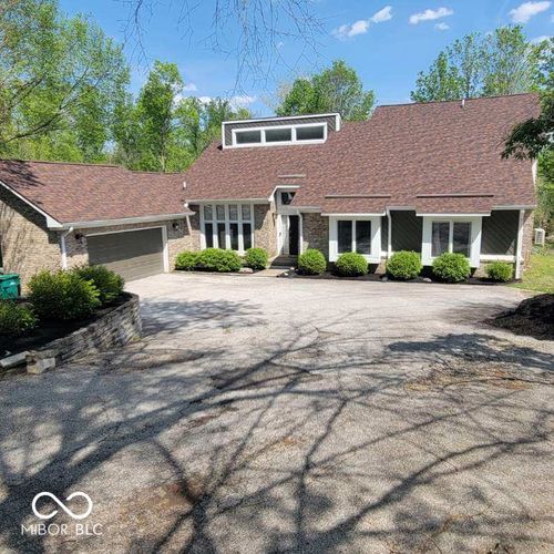 8631 Bay Colony Dr, Indianapolis, IN, 46234-2912 | Card Image